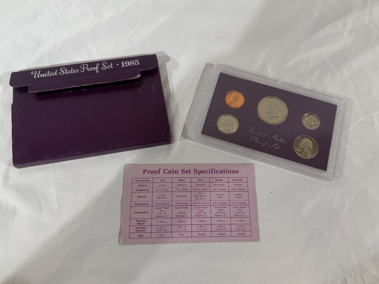#40044-•-(10)-u.s.-mint-coinsets-from-1980's-image-28
