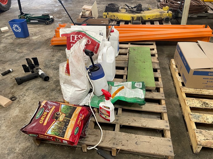 #8756-•-pallet-of-various-insecticides-and-fertilizer-image-1