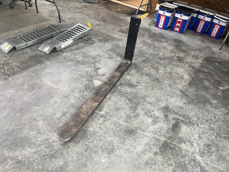 #3411-•-(1)-pallet-fork-image-1