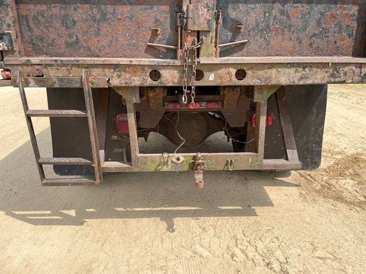 #204-•-1988-international-straight-truck-(has-wi-title)-image-22