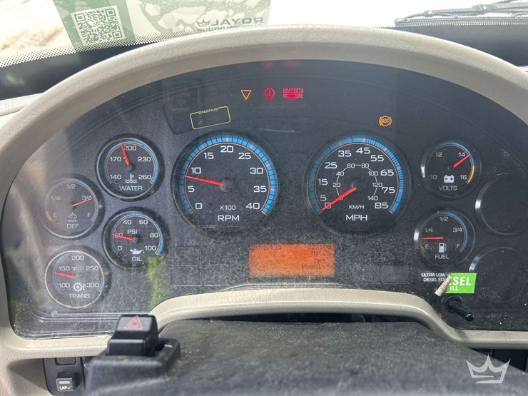 2018-international-durastar-4300-image-13