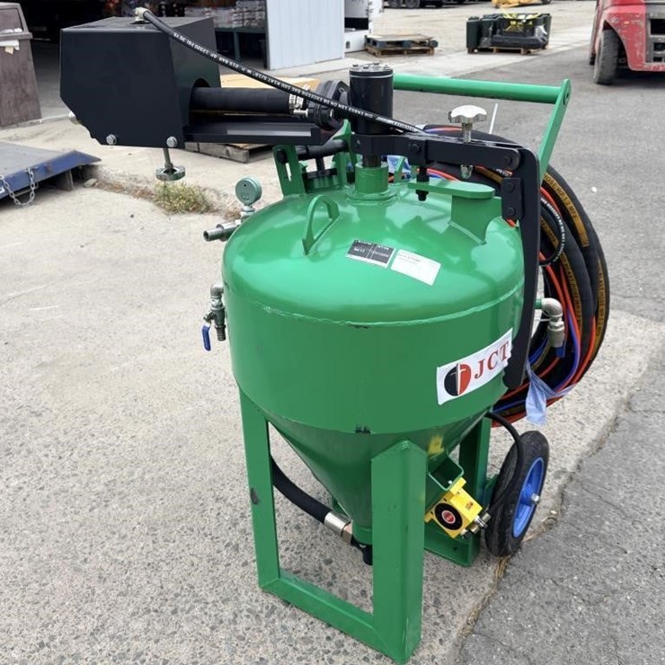 DB600 Dustless Blasting
