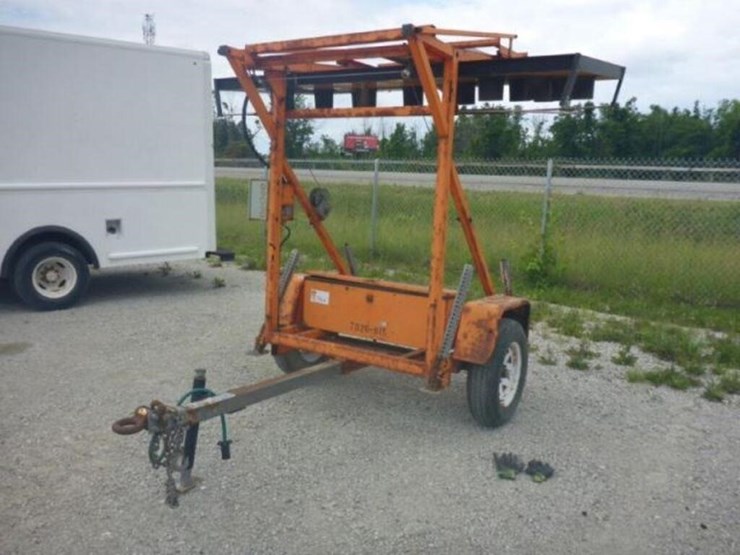 2010-addco-ab25-10-solar-powered-portable-s/a-4sep-image-1