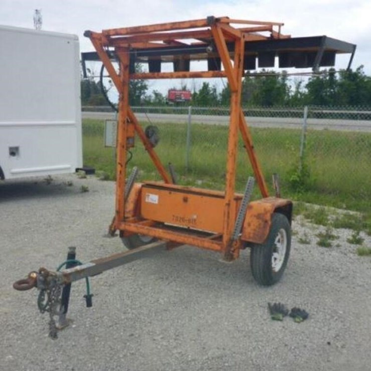 2010 Addco AB25-10 Solar Powered Portable S/A 4SEP