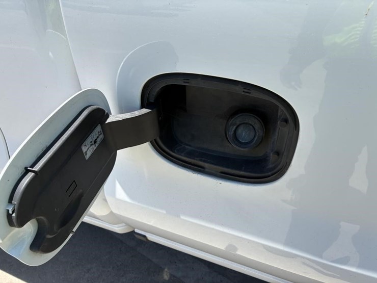 2019-chevrolet-silverado-1500-image-8