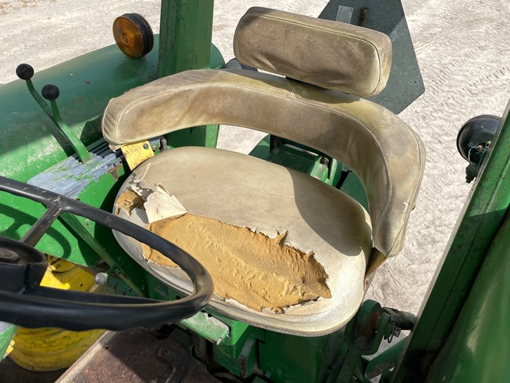 john-deere-4020-image-40