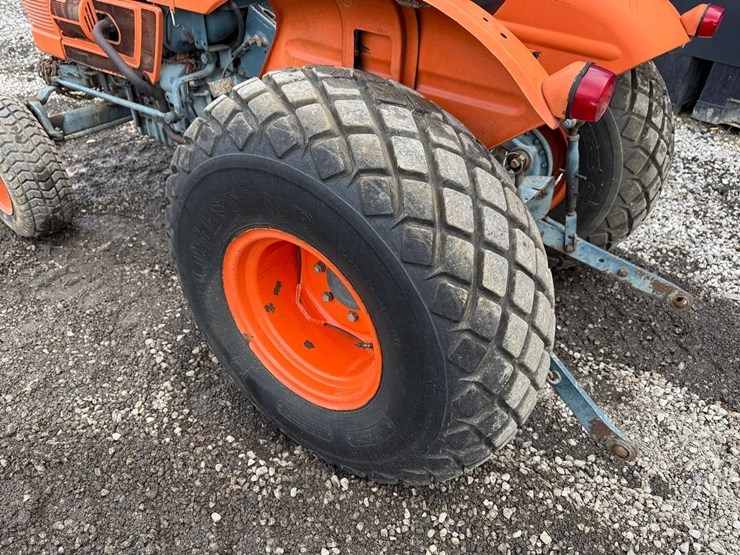 kubota-l235-image-15