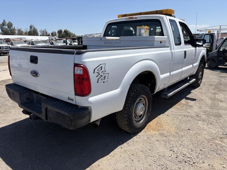 2011-ford-f250-image-3