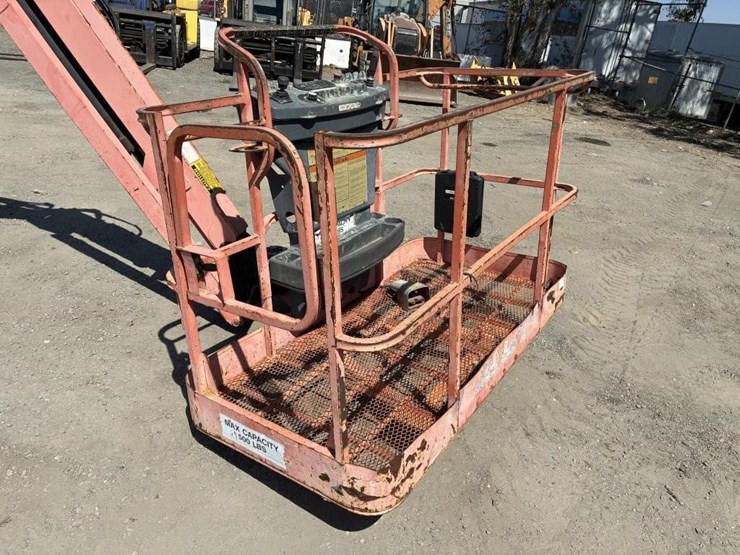 2005-jlg-600aj-image-6