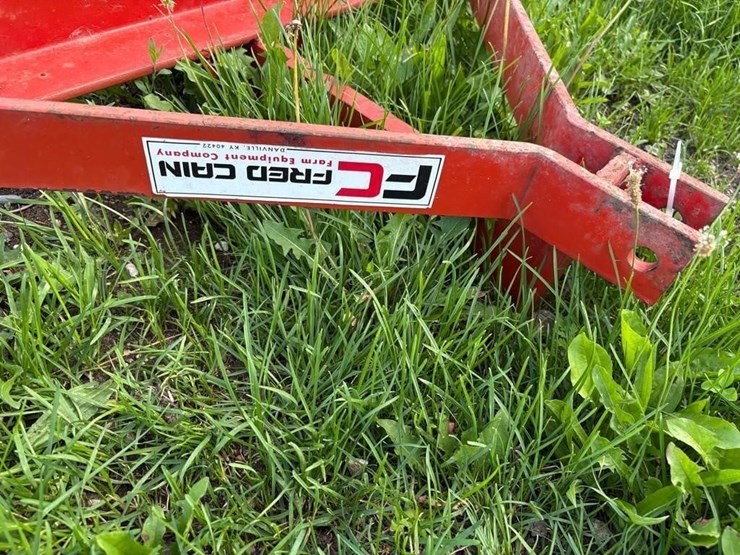 3pt-1-bottom-trencher-image-4