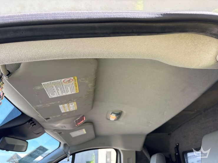 2016-ford-transit-image-16