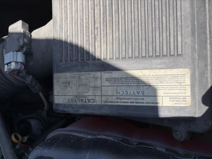 2011-chevrolet-silverado-2500-image-9