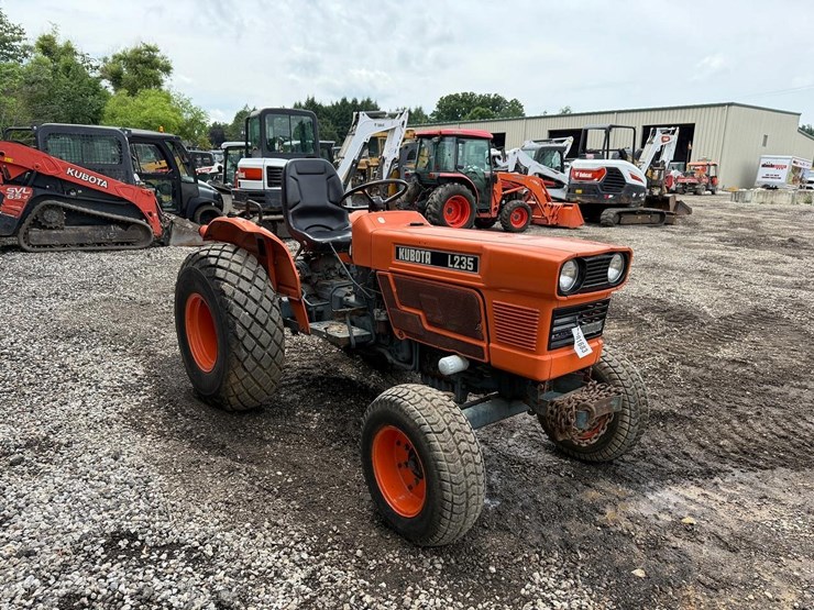 kubota-l235-image-6