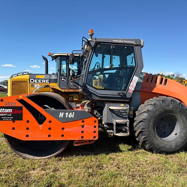 2022 HAMM H16i