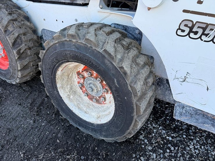 2019-bobcat-s550-image-15