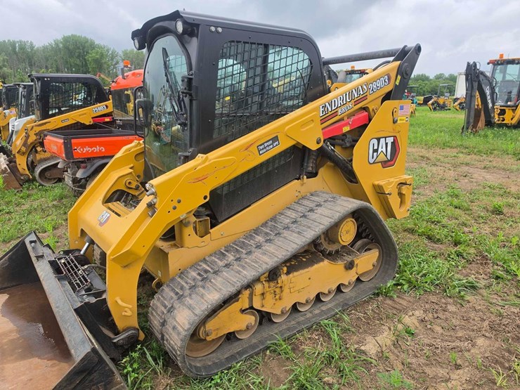 2022-caterpillar-289d3-image-2