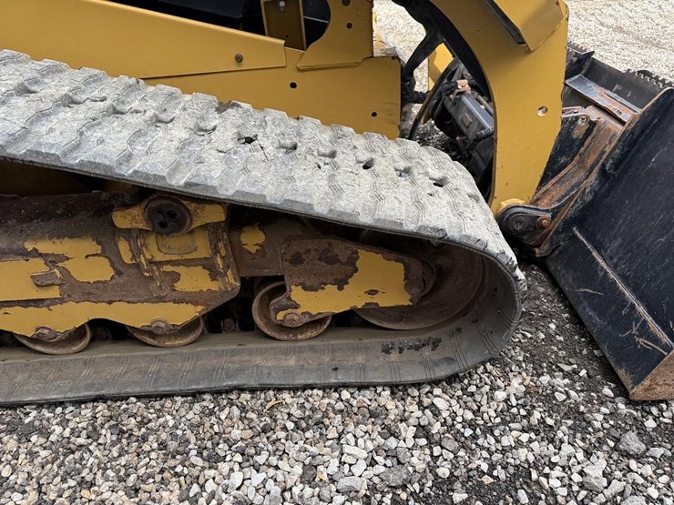 2019-caterpillar-299d3-image-14