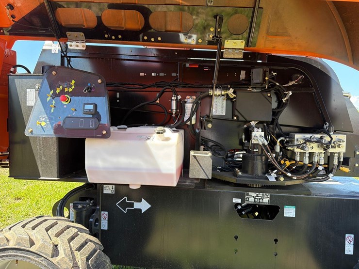 jlg-660sj-image-13