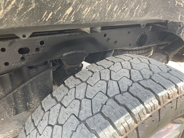 2019-chevrolet-2500-image-28