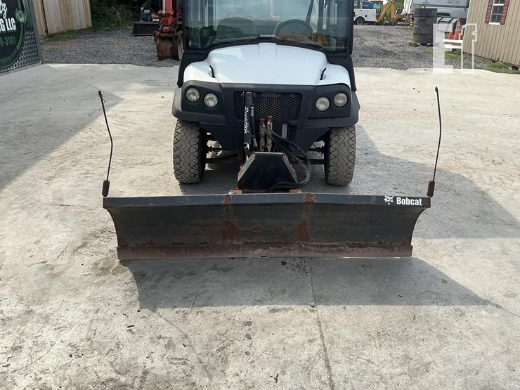2007-bobcat-2300-image-9