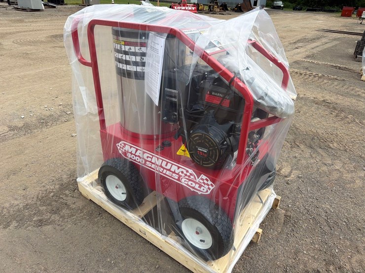 new-easy-kleen-magnum-gold-pressure-washer-image-3