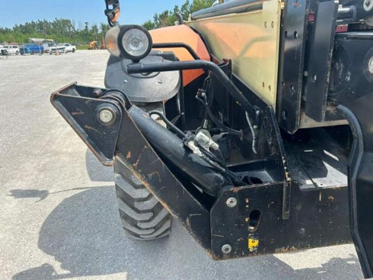 2018-jlg-th4017rsii-4wd-telehandler-yc5a1370p60008-image-47