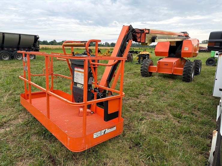 2020-jlg-660sj-image-2