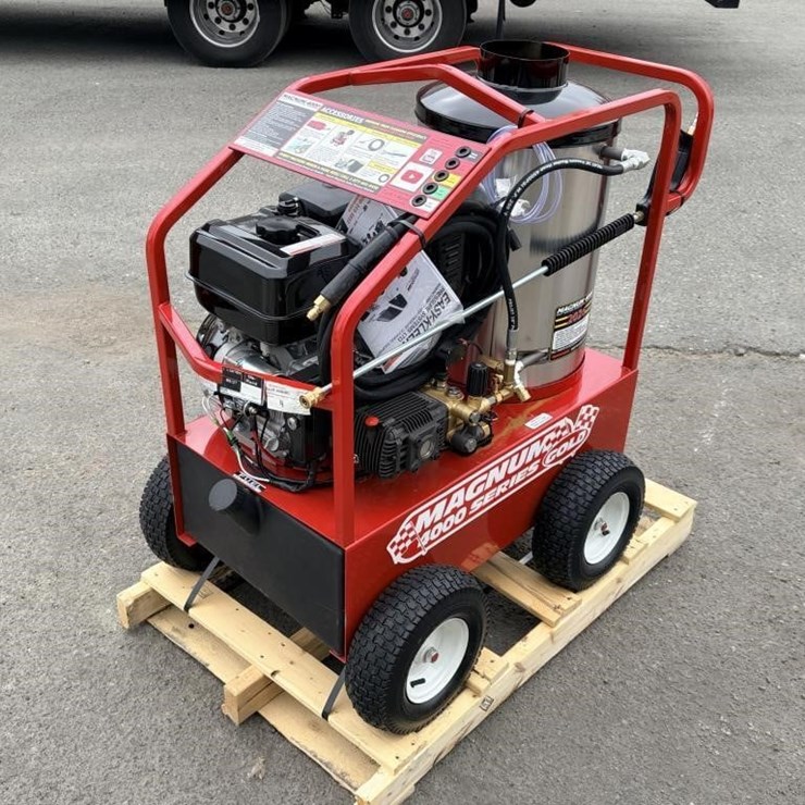 2025 Easy Kleen Magnum Pressure Washer