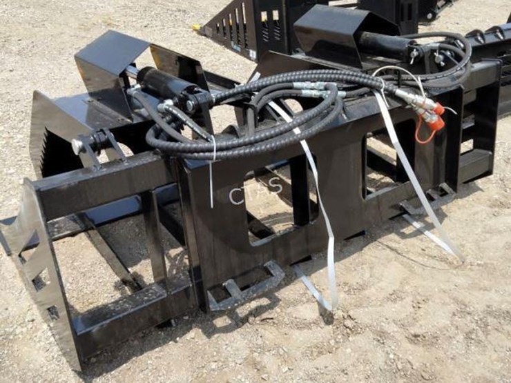 #141-•-skid-steer-hydraulic-hollow-wood-grapple-image-2