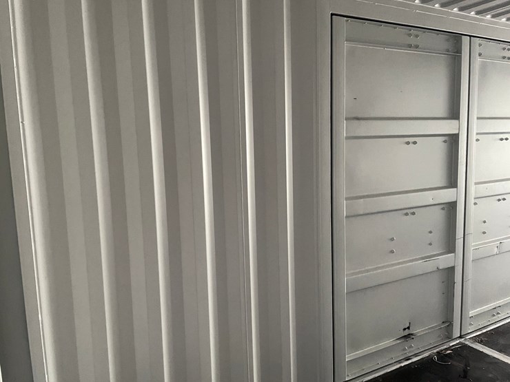 #120-•-40'-high-cube-multi-door-shipping-container-image-22