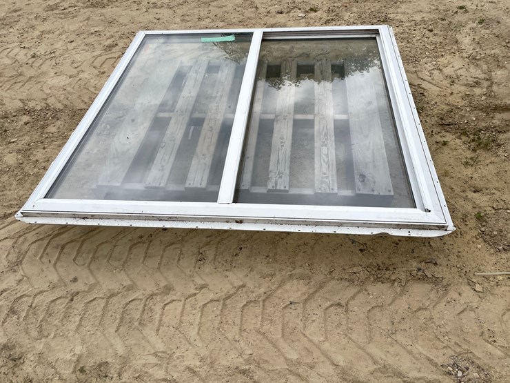 #3402-•-sliding-window-image-6