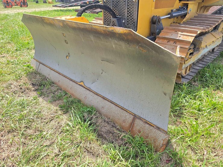 2019-deere-550-lt-image-21