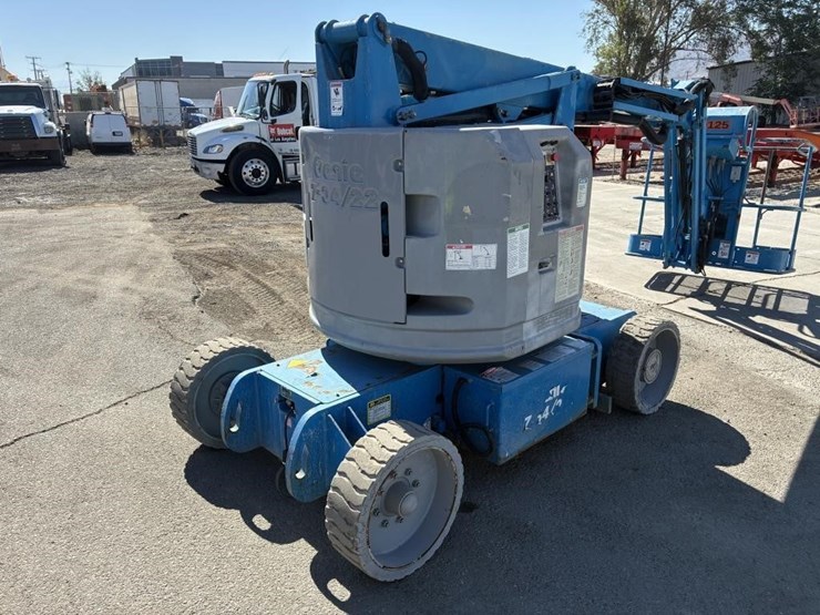 2016-genie-z34/22n-image-17
