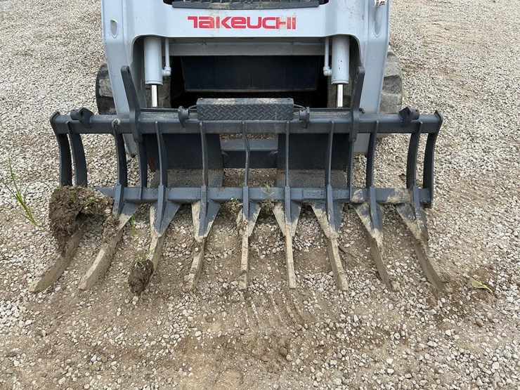 takeuchi-tl150-image-9