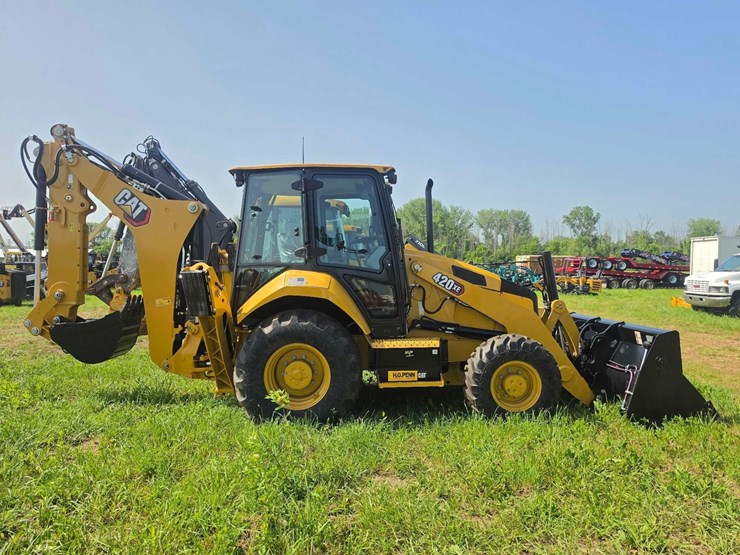 caterpillar-420-xe-image-5