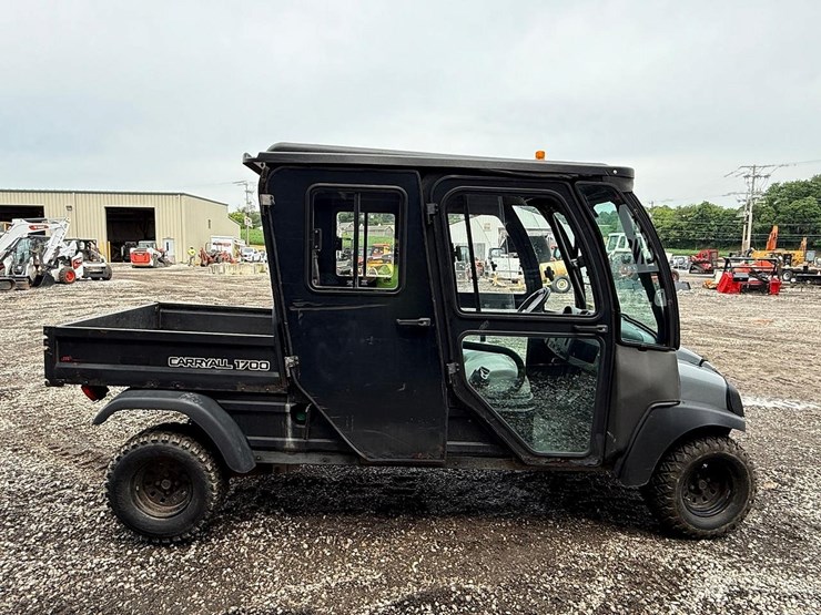 club-car-carryall-1700-image-5