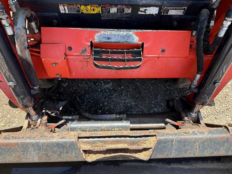 kubota-svl75-2-image-10