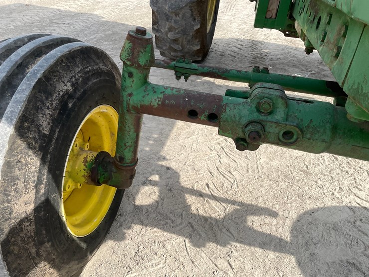 john-deere-4020-image-13