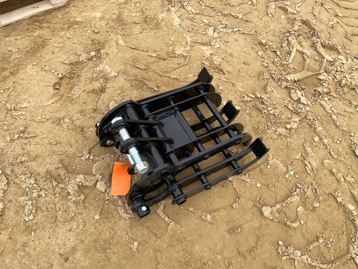 #2066-•-new-mini-grabber-attachment-image-1