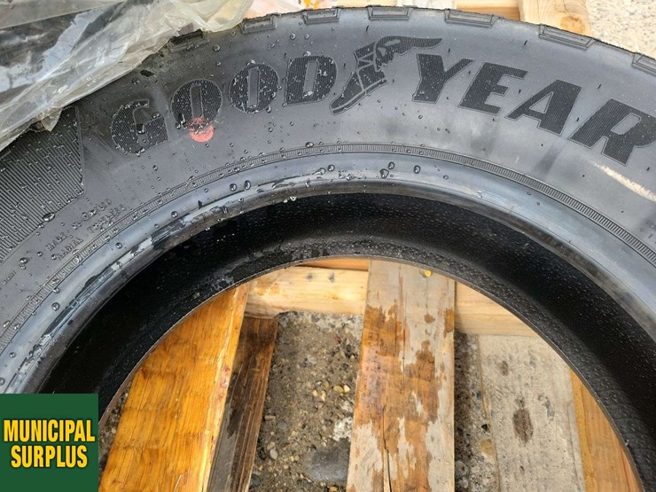4-tires-goodyear-254/70r17-image-1