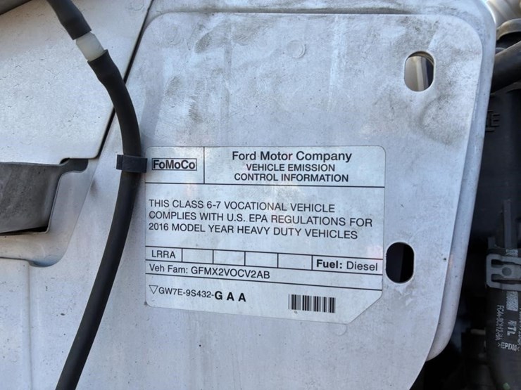 2016-ford-f650-xlt-image-10