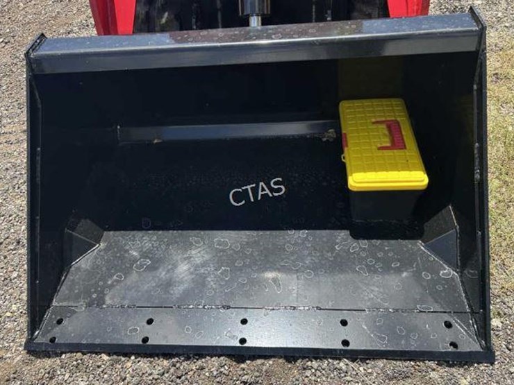 #52-•-mini-skid-steer-loader---ft-v1000---diesel-image-11
