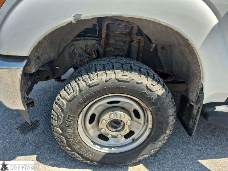 2016-ford-f250-image-16
