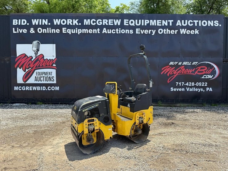 2017-bomag-bw900-50-image-1