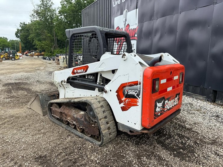 2022-bobcat-t550-image-2