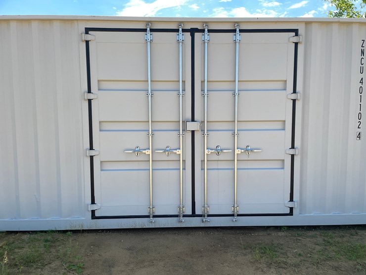 #120-•-40'-high-cube-multi-door-shipping-container-image-7