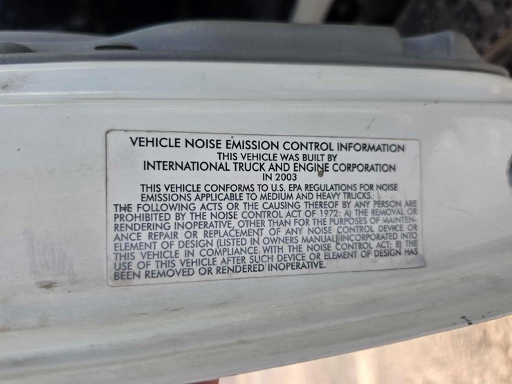 2004-international-durastar-4300-image-20
