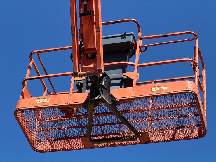 jlg-660sj-image-9