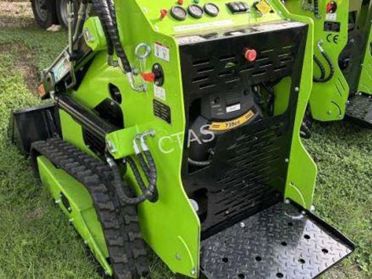 #51-•-mini-skid-steer-loader---ft36c---gas-image-6