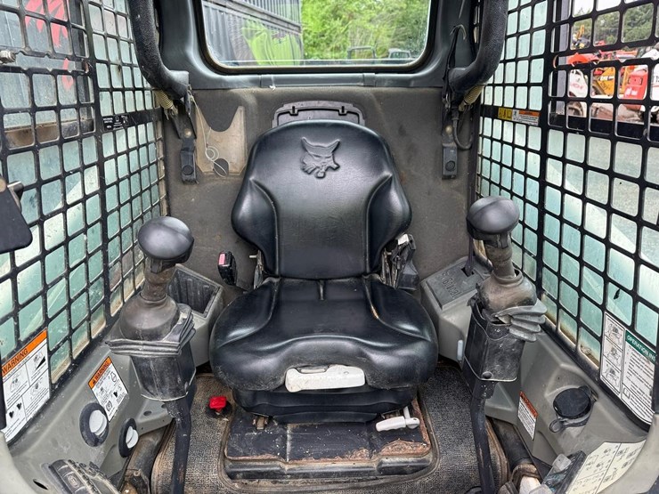 bobcat-t450-image-19